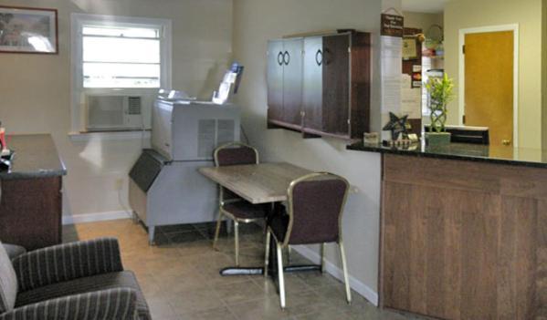 Budget Host Inn Pottstown New Berlinville Buitenkant foto